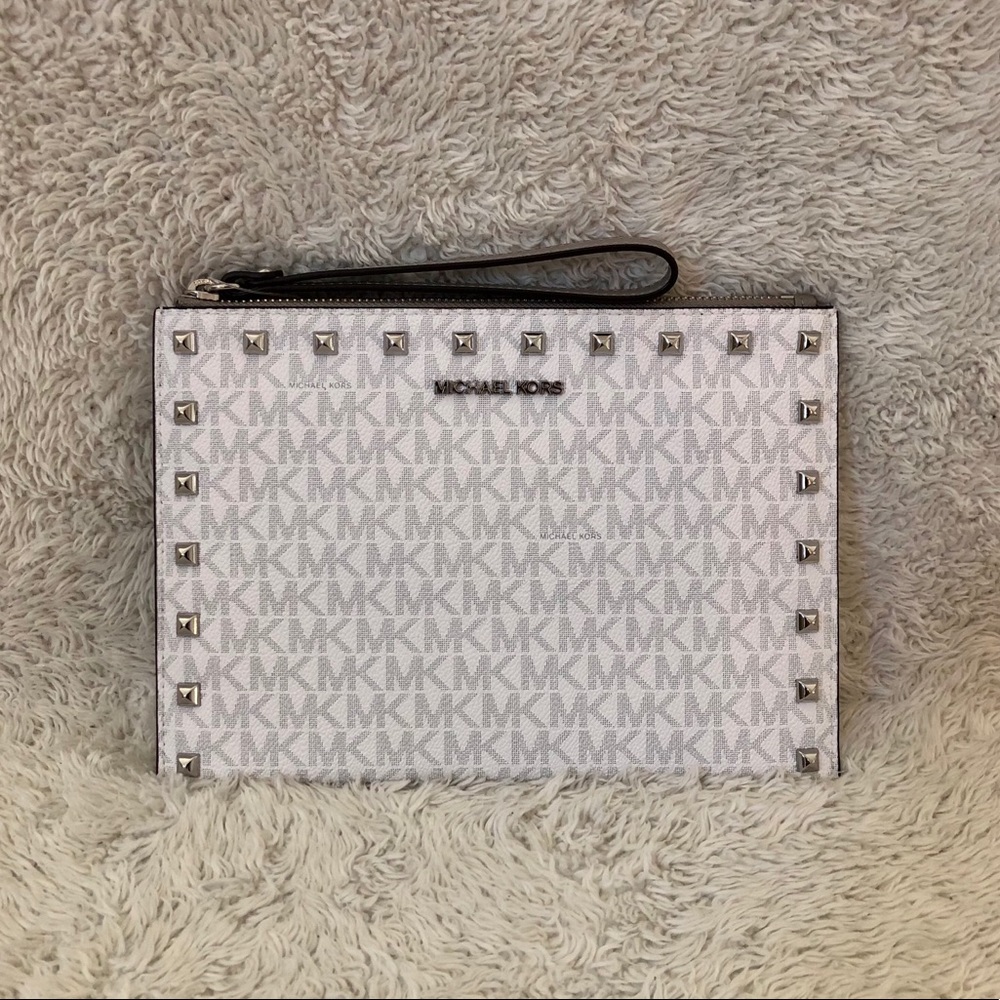 Michael Kors Travel XL Zip Clutch Wristlet Clutch